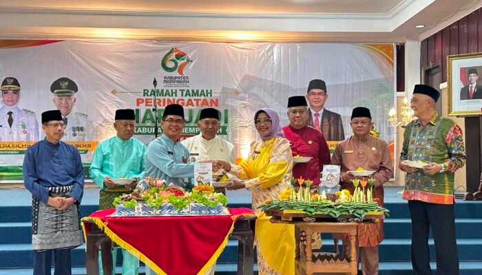 HUT ke-67 Mempawah, Bupati Erlina Optimistis Daerah Makin Maju Didukung Pelabuhan Internasional