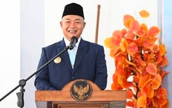 Bupati Ketapang Terbitkan Edaran GAMAS, Ajak Ayah Antar Anak di Hari Pertama Sekolah