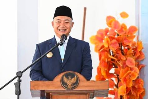 Bupati Ketapang, Alexander Wilyo