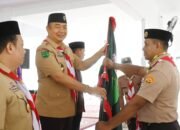 Bupati Ketapang Lantik Pramuka Garuda dan Lepas Kontingen Jamnas XII