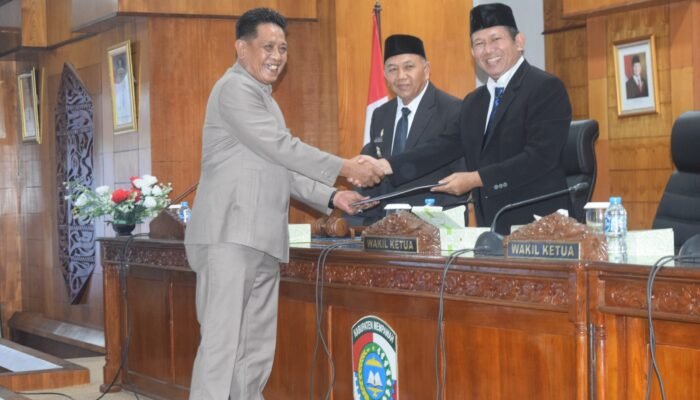 Fraksi Golkar Dorong Pemkab Mempawah Optimalkan PAD dan Perkuat Transparansi Anggaran