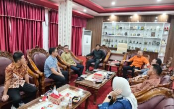 Badan Musyawarah (Banmus) DPRD Kabupaten Sambas melakukan koordinasi dan studi komparatif ke DPRD Kota Pontianak, Kamis (30/7),