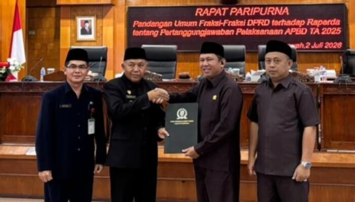 Seluruh Fraksi DPRD Mempawah Setujui Raperda Pertanggungjawaban APBD 2025