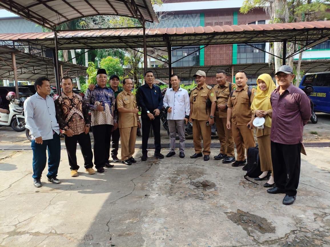 Ketua DPRD Kabupaten Sambas, Abu Bakar kawal percepat pemekaran Desa Segarau Limus, Kecamatan Tebas.