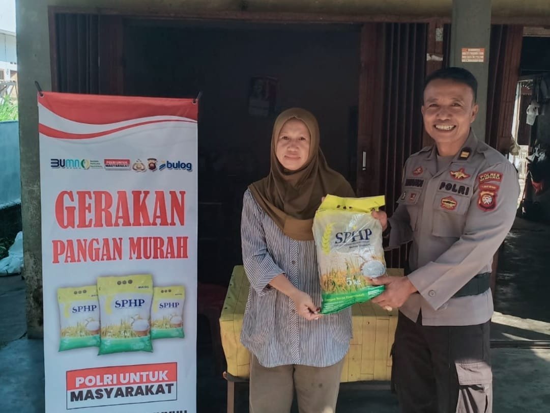 Gerakan pangan murah Polsek Sungai Pinyuh.