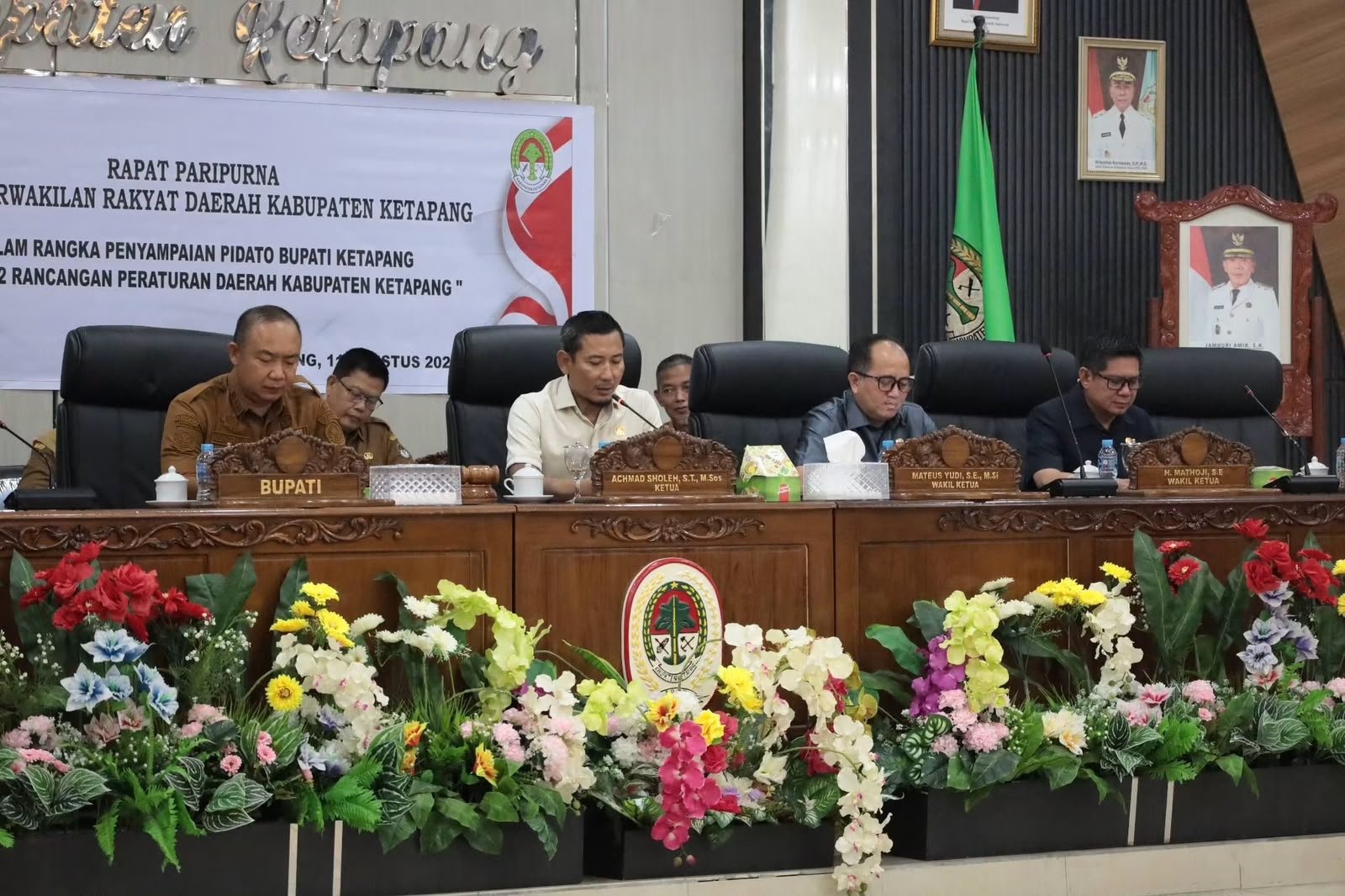 Sidang paripurna penyampaian pidato Bupati Ketapang soal usulan dua Raperda baru di DPRD.