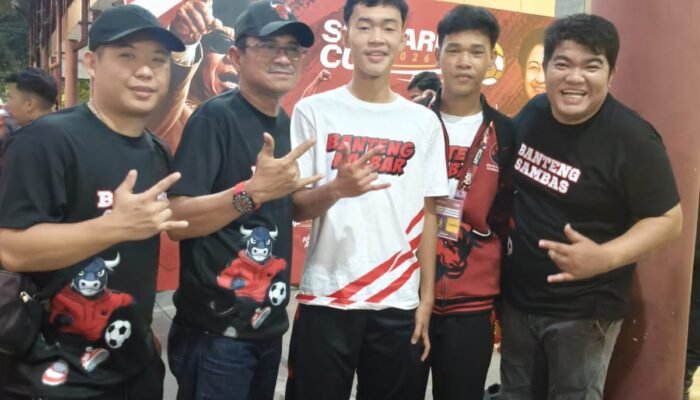 Kawal 6 Pemain Muda Sambas, Ferdinan Harap Banteng Kalbar Raih Poin Maksimal di Soekarno Cup U-17