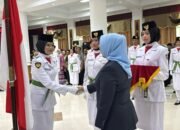 Erlina Kukuhkan Anggota Paskibraka Kabupaten, Siap Bertugas di HUT ke-81 RI