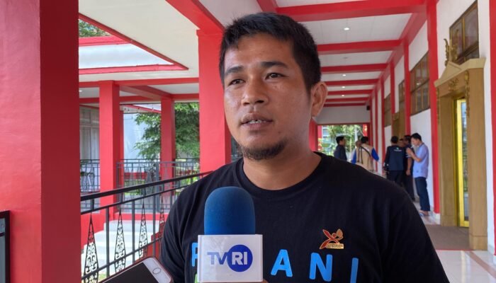 Lahan Pertanian di Tangaran Sambas Kekeringan, Petani Harap Bantuan Pompa