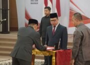Dr. H. Rachmad Robbi, S.E., M.E., dilantik sebagai Sekretaris Daerah Kabupaten Sambas.