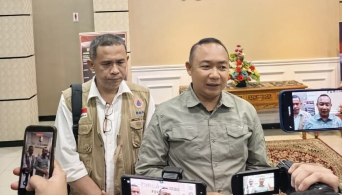 Bupati Ketapang Minta BNPB Kerahkan Helikopter Water Bombing Tangani Karhutla