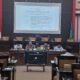 Dewan Perwakilan Rakyat Daerah (DPRD) Kabupaten Sambas melaksanakan sidang paripurna sosialisasi dua Rancangan Peraturan Daerah (Raperda) Kabupaten Sambas, Senin (7/9/2026). Kegiatan tersebut dipimpin Ketua Komisi I DPRD Kabupaten Sambas, Lerry Kurniawan Figo.