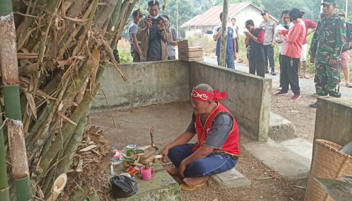 Masyarakat Dayak Anjongan dan Sungai Pinyuh Gelar Ritual Nyangahant, Minta Hujan ke Jubata 