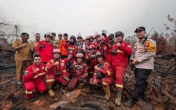 Menteri Kehutanan Tinjau Langsung Penanganan Karhutla di Ketapang