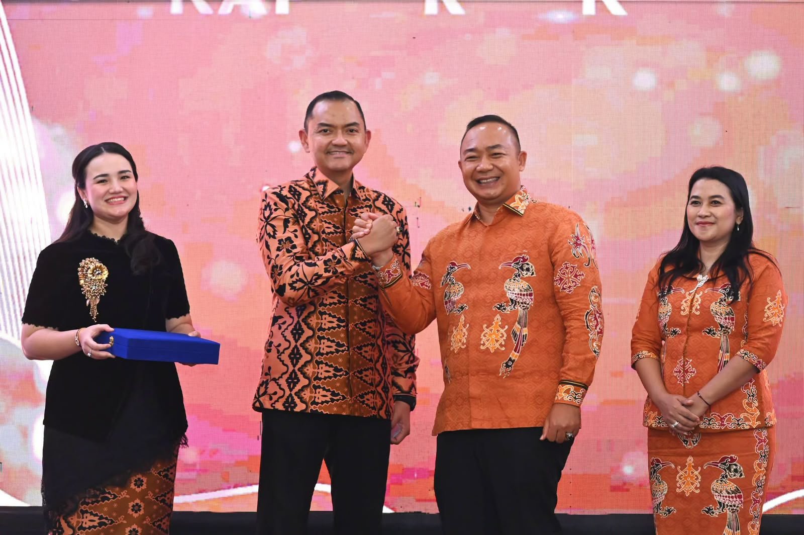 Momen pisah sambut Kapolres Ketapang, AKBP Muhammad Haris