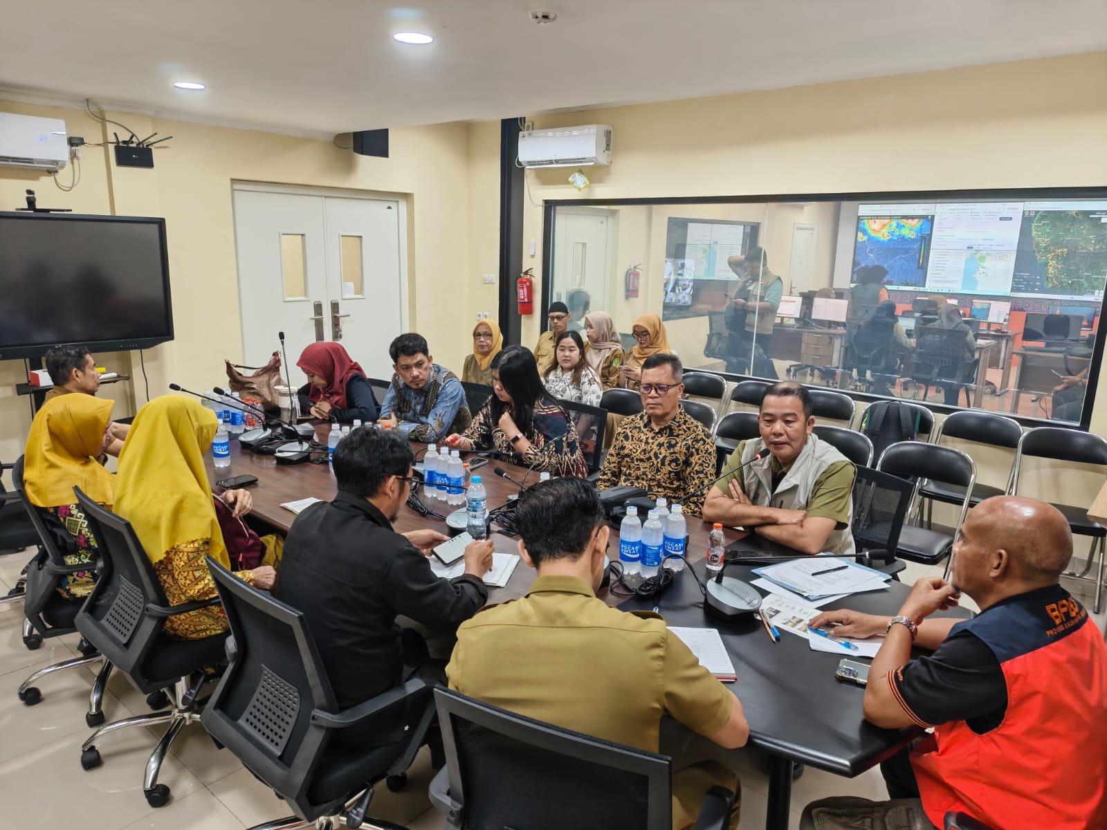 DPRD Sambas koordinasi ke BPBD Provinsi Kalimantan Barat bahas masalah penanggulangan bencana.