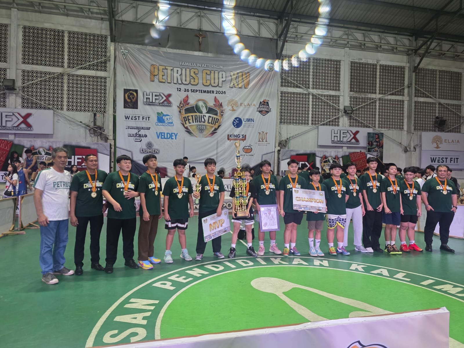 Viva Sungai Pinyuh juara Petrus CUP