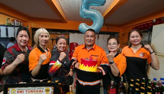 Apiau Terpilih Kembali Pimpin Damkar Jaguar Sungai Pinyuh hingga 2032