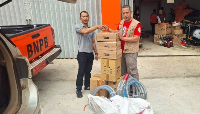 Ketapang Terima Bantuan Peralatan Pemadam Karhutla dari Pemprov Kalbar