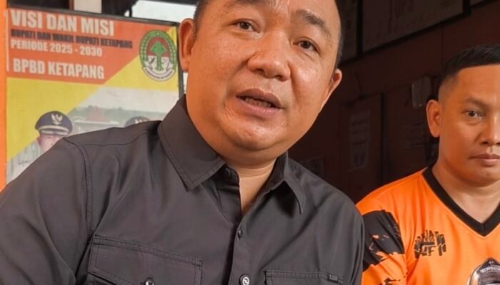 Antrean BBM Mengular, Bupati Ketapang Desak Pertamina Benahi Pasokan