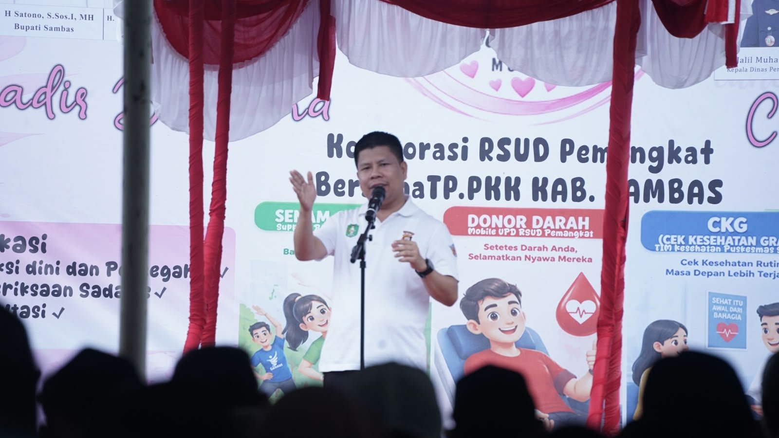 Bupati Sambas, Satono membuka kegiatan Breast Cancer Awareness Month 2026