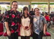 Daniel Johan dan Illene serta ibunya saat bertemu di Sungai Pinyuh.