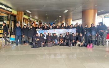 39 Jemaah Umrah Asal Sungai Pinyuh Diberangkatkan PT Masindo Buana Wisata