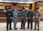 Pimpinan DPRD Mempawah menerima nota jawaban Bupati atas Pandangan Umum Fraksi soal RAPBD 2027