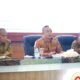 Bupati Ketapang, Alexander Wilyo pimpin rakor penanganan kekeringan.