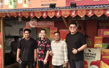 Daniel Johan di UMKM Patoka Sungai Pinyuh.