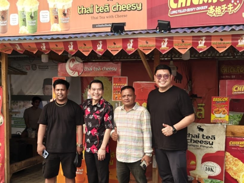 Daniel Johan di UMKM Patoka Sungai Pinyuh.