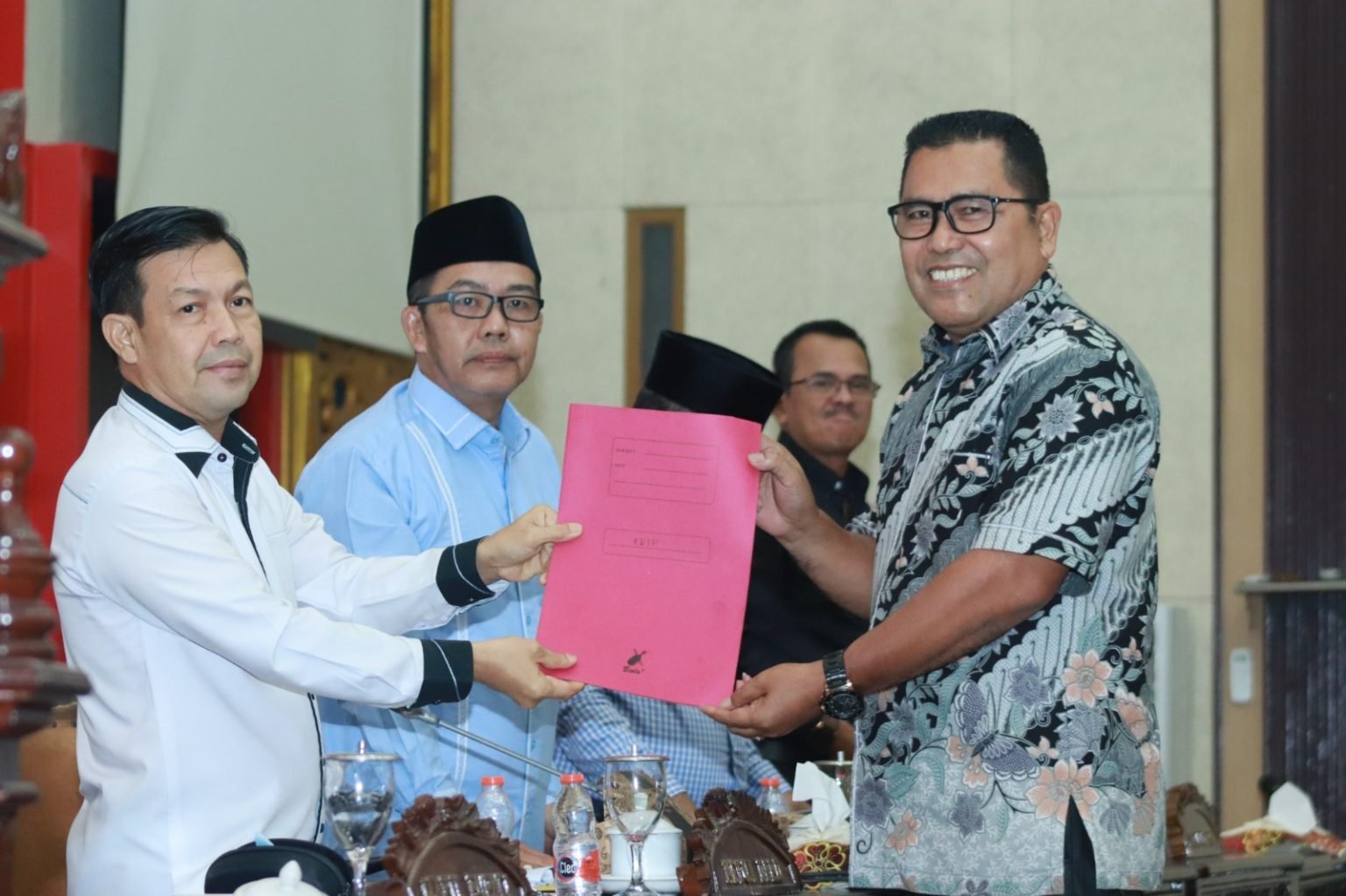 PDI Perjuangan Sambas Setujui APBD Perubahan 2026, Tekankan Pembangunan Infrastruktur Dasar