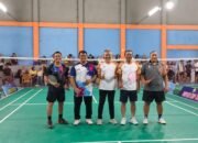 Figo dan Suprajeni Menangi Laga Eksibisi Bulutangkis 42-40 atas Wabup Sambas